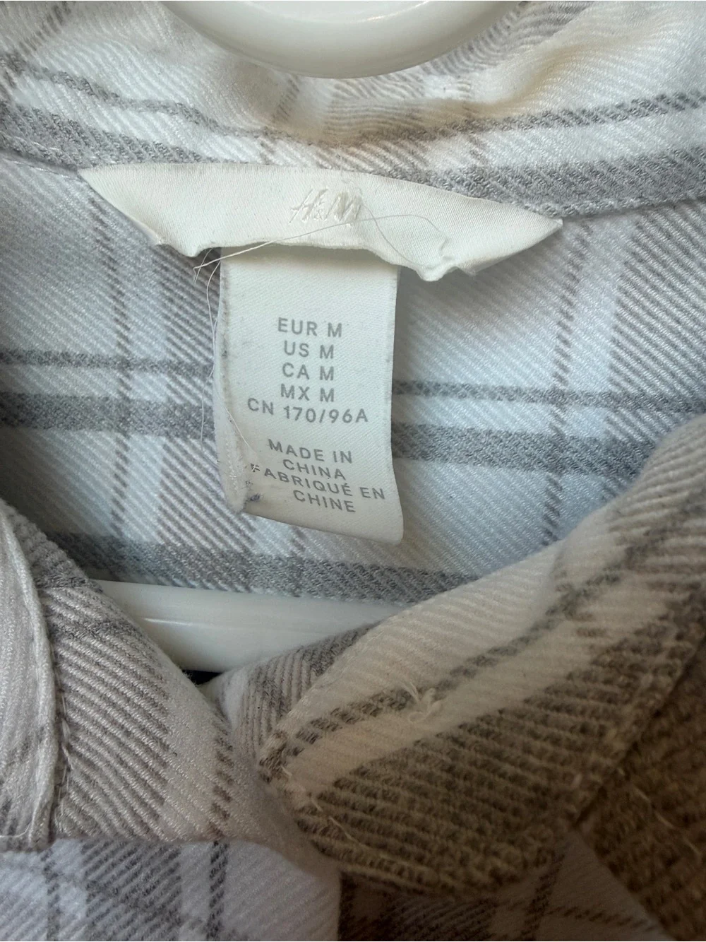 H&M flannel button up medium plaid neutral colors rounded hem EUC - Picture 3 of 5